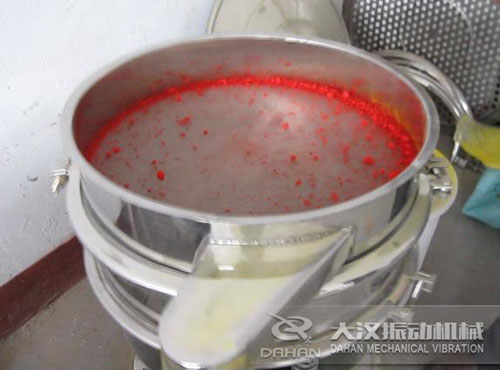 顏料粉振動(dòng)篩使用現(xiàn)場(chǎng) 顏料粉振動(dòng)篩使用現(xiàn)場(chǎng)